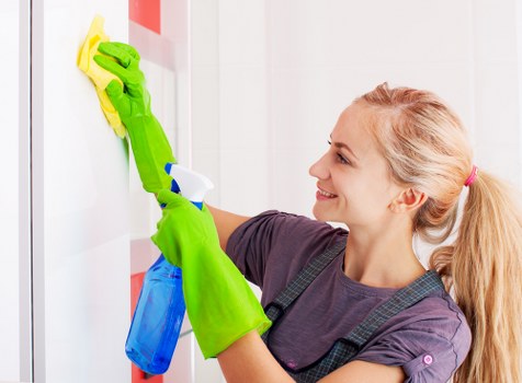 Customer service representative reviewing a carpet cleaning complaint
